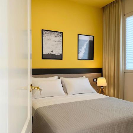 13 Eur For Monthly Stay - Home By The Sea - Hbs Golem  Bagian luar foto