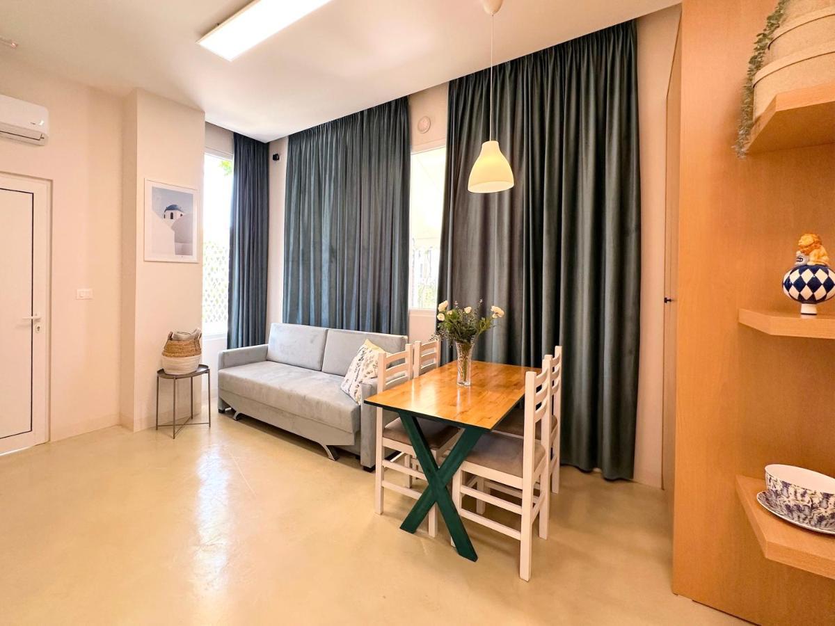13 Eur For Monthly Stay - Home By The Sea - Hbs Golem  Bagian luar foto