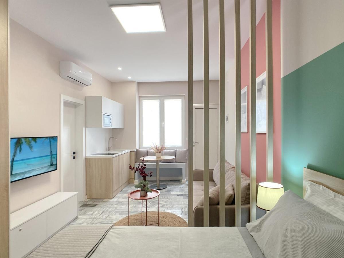 13 Eur For Monthly Stay - Home By The Sea - Hbs Golem  Bagian luar foto