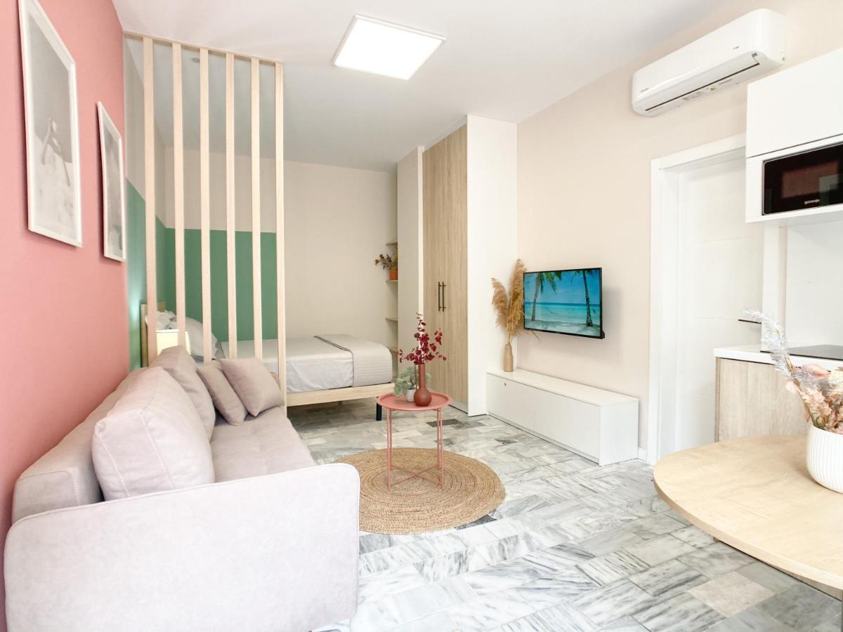 13 Eur For Monthly Stay - Home By The Sea - Hbs Golem  Bagian luar foto