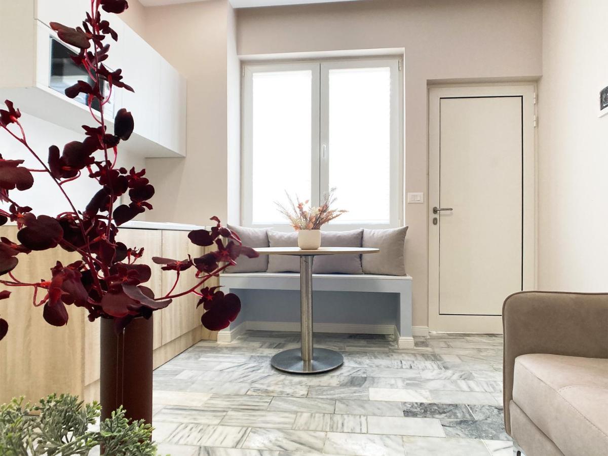 13 Eur For Monthly Stay - Home By The Sea - Hbs Golem  Bagian luar foto